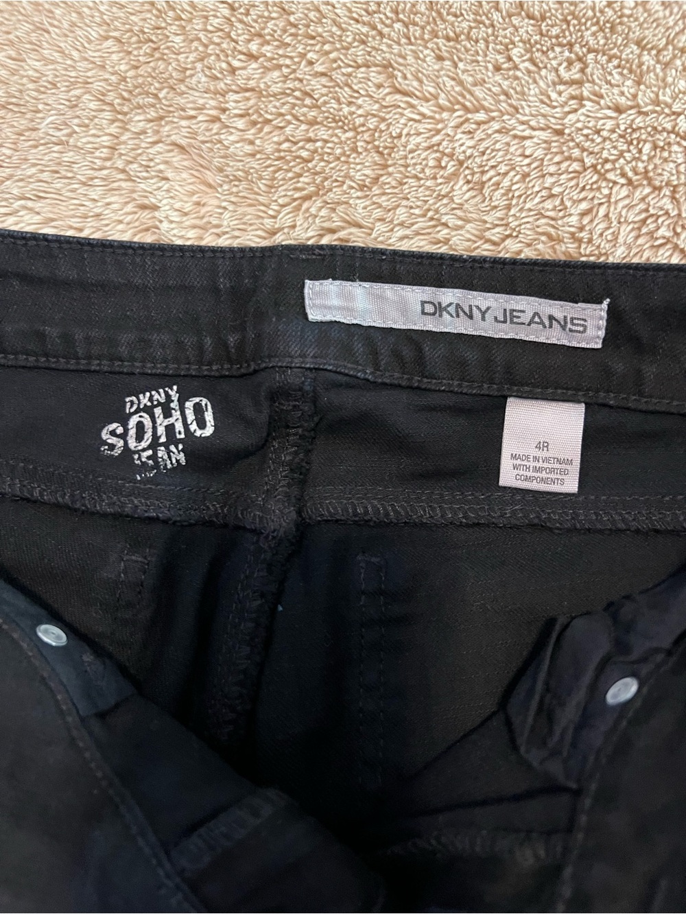 DKNY Black Soho Slim Women’s Jeans